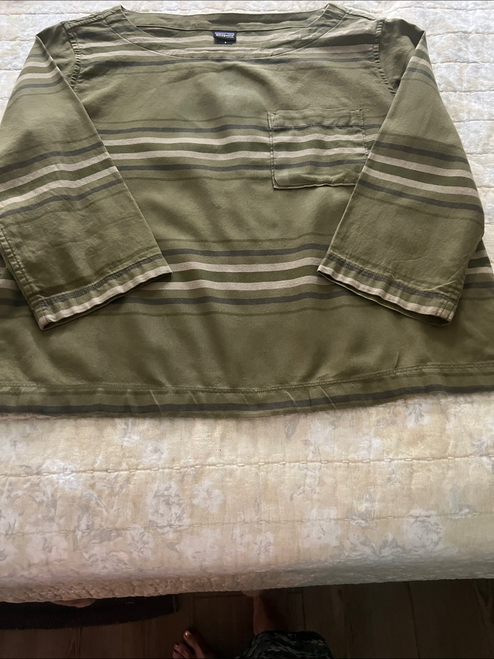 Patagonia Olive & Beige Striped Pullover Top